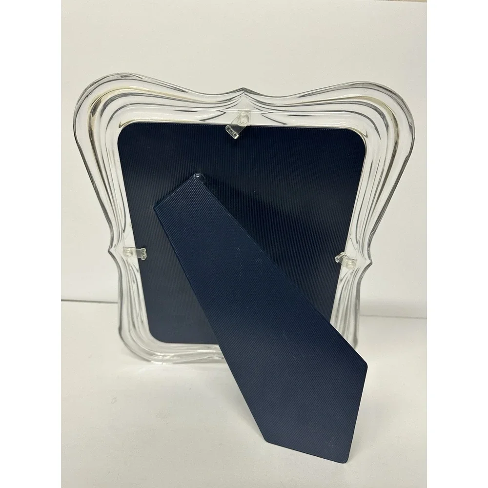 Mikasa Amore 8X10 Scalloped Glass Picture Frame Wedding Photo Vtg